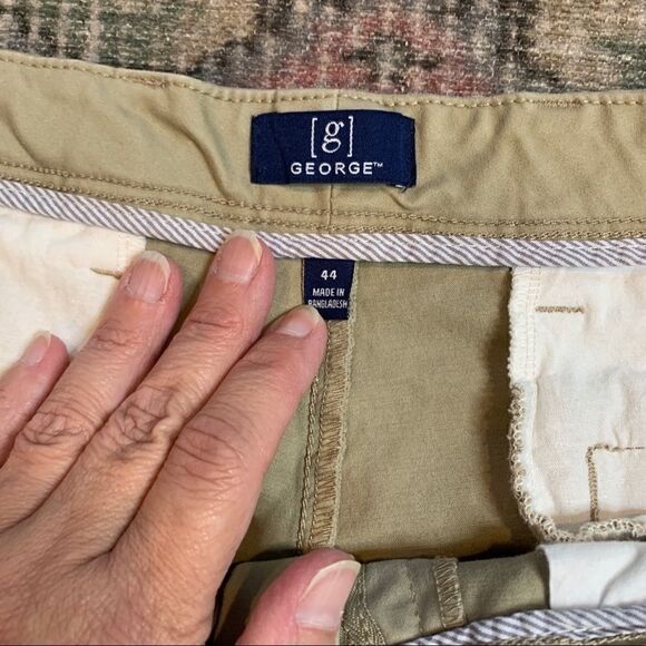 George Men's cargo side pockets flat front tan khaki slight stretch shorts 44 - Picture 6 of 10